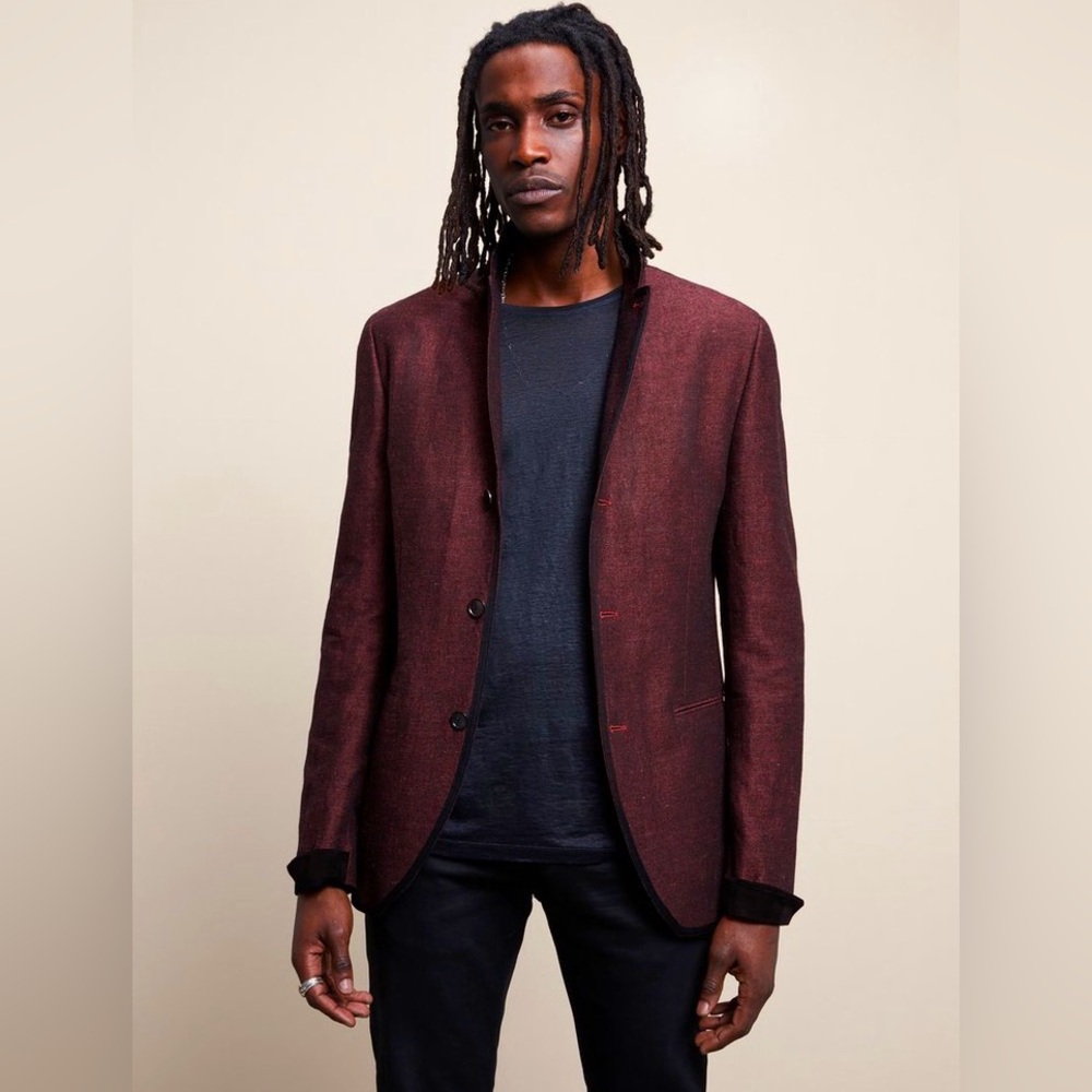 JOHN VARVATOS NOTCH LAPEL JACKET